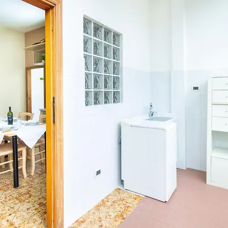 62 - Accogliente A Due Passi Dal Mare *